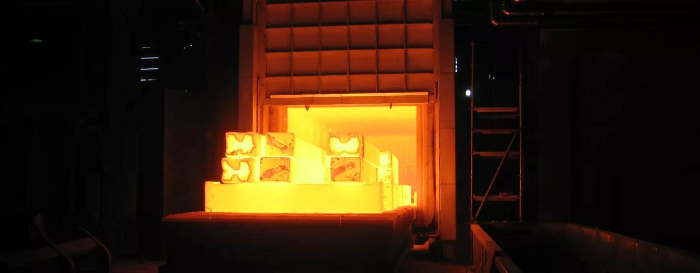 Reheat equipment
