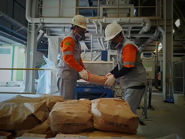 Calderys' technical team in Indonesia