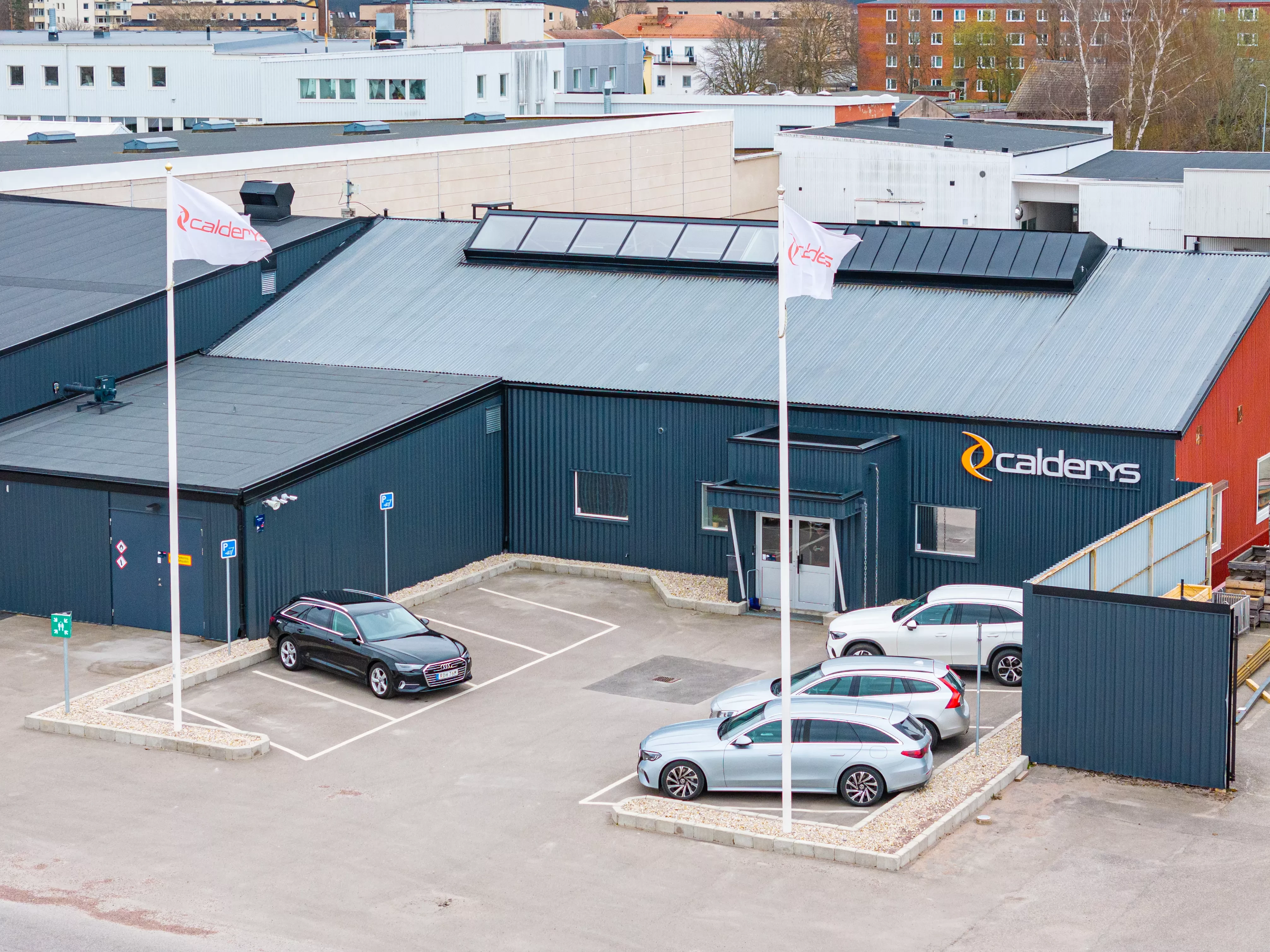 Prelined in the Mariestad (Sweden) Foundry Service Center, the Acetarc ladles are ready to use once they reach the foundry